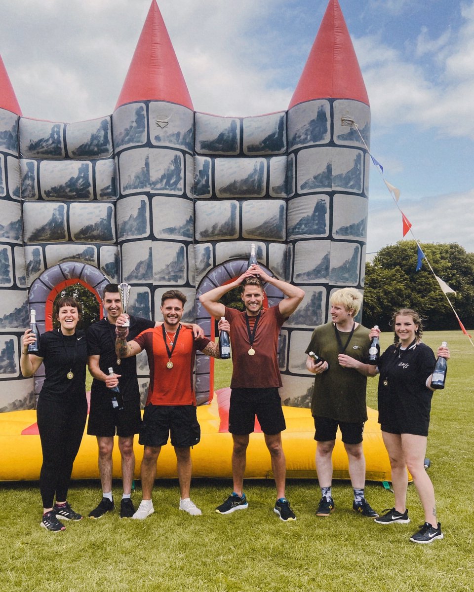 SquashedRobot's tweet photo. What did you do Sunday morning? The SR team spent theirs at @HfTcharity #itsaknockoutevent AND WON!🏆 We have some sore legs today, but it's all worth it to support such a wonderful charity and having some hilarious memories to go along with it. 😄🤩🎉
#squashedrobot https://t.co/WJcrblbq28