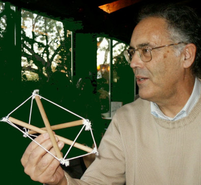 XIII Escuela de Educación Matemática Miguel de Guzmán, bajo el título '𝑳𝒂 𝒊𝒈𝒖𝒂𝒍𝒅𝒂𝒅 𝒚 𝒍𝒂 𝒊𝒏𝒄𝒍𝒖𝒔𝒊𝒐́𝒏 𝒔𝒐𝒏 𝒔𝒊́𝒎𝒃𝒐𝒍𝒐𝒔 𝒎𝒂𝒕𝒆𝒎𝒂́𝒕𝒊𝒄𝒐𝒔'

🗓️ 6 al 8 de julio 

📌<a href="/UniversidadeUSC/">USC</a> 

👉🏼Programa completo escuelamigueldeguzman.fespm.es