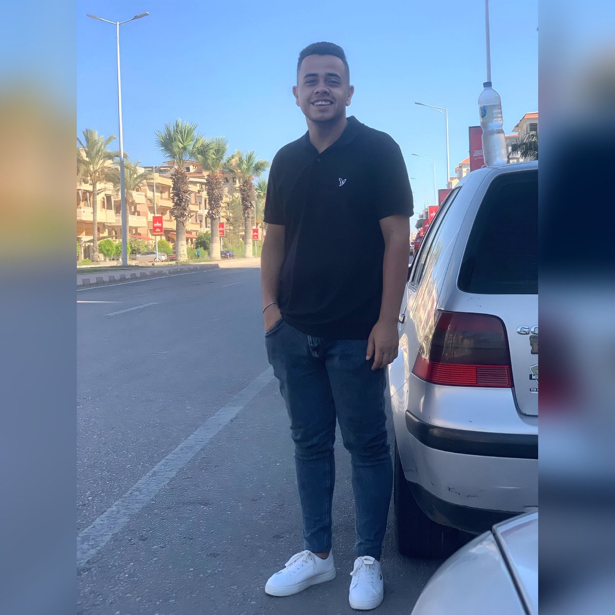 elsaedyeslam's tweet photo. #NewProfilePic
😎🌚 https://t.co/gaUPS34p0e