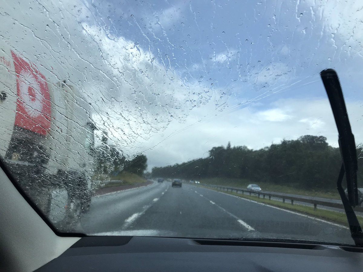 Sure, England is fair bonny in the summer, but there’s nothing like crossing the border back into Scotland and driving into that SOLID WALL OF RAIN!!! 

☔️☔️☔️😅