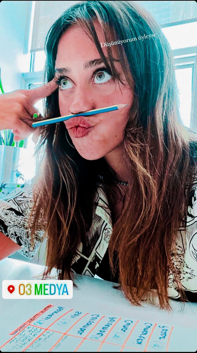 GkeDurmaz17's tweet photo. AYYYYYY BİZİM DİZİMİZ ÇIKIYOOO 🥳🥳🥳♥️#ZeynepAlkan #Survivor #zafc #survivor2024 #yazdizileri https://t.co/9o939zKWsw