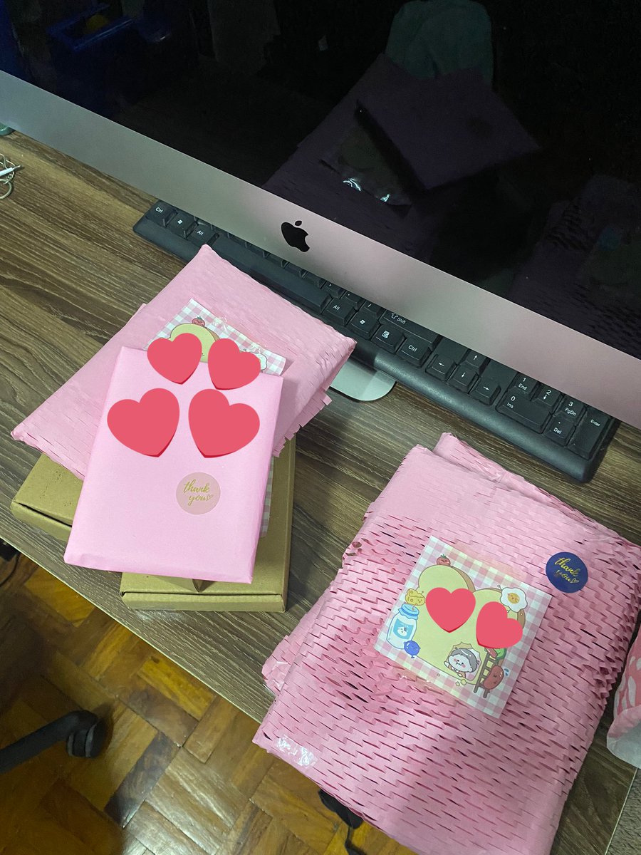 prmiumsller's tweet photo. Hello! all items are packed na po! will drop off tomorrow or thursday! super busy lang po gawa ng acads pero na book na po siya! will update po, pasensya na po sa delays super busy lang gawa ng thesis, thank u so much! will update again! https://t.co/h1ghq2goJ4
