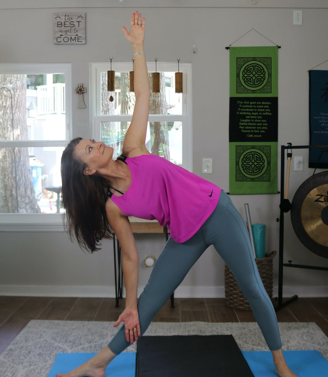 KevsGym's tweet photo. Welcome to the Kev's Gym team, Karen!
Karen will be teaching both seated and standing yoga and exercise to our seniors in Charleston, SC!
#fitness #yoga #chairyoga #seniorexercise #wellness https://t.co/siI9vUGceK