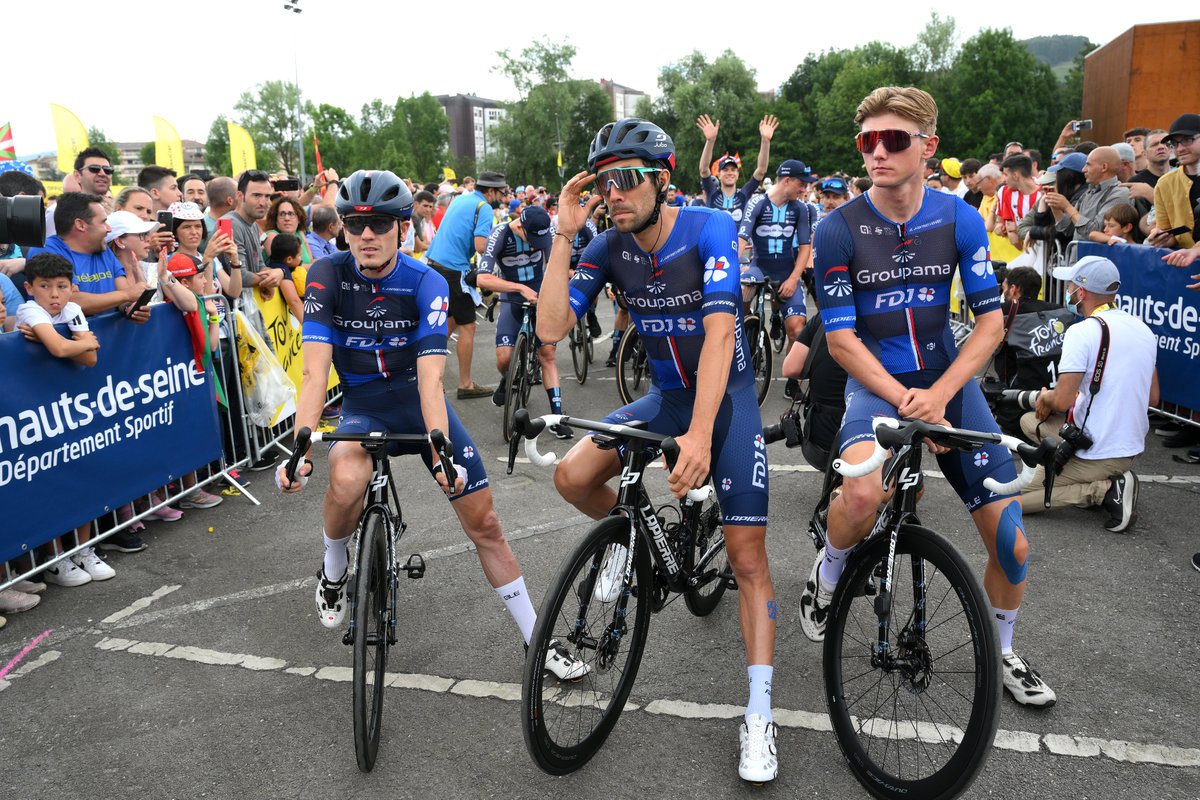 C'est le départ 🚩
Encore 133,4 kilomètres en Espagne, puis nous arriverons en France.