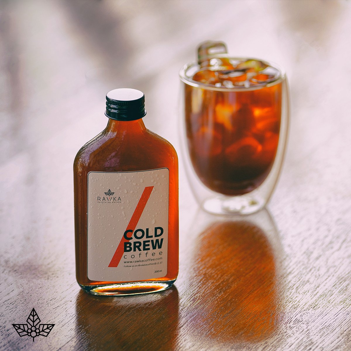rawkaCoffee's tweet photo. نقدم لكم مشروبات كنة روكة لتكون كالظل لكم في هذا الموسم☀️🥰

#rawka #rawka_coffee #روكة #coldbrew #morning_coffee #coffeelovers https://t.co/cdSOSZ5bYK