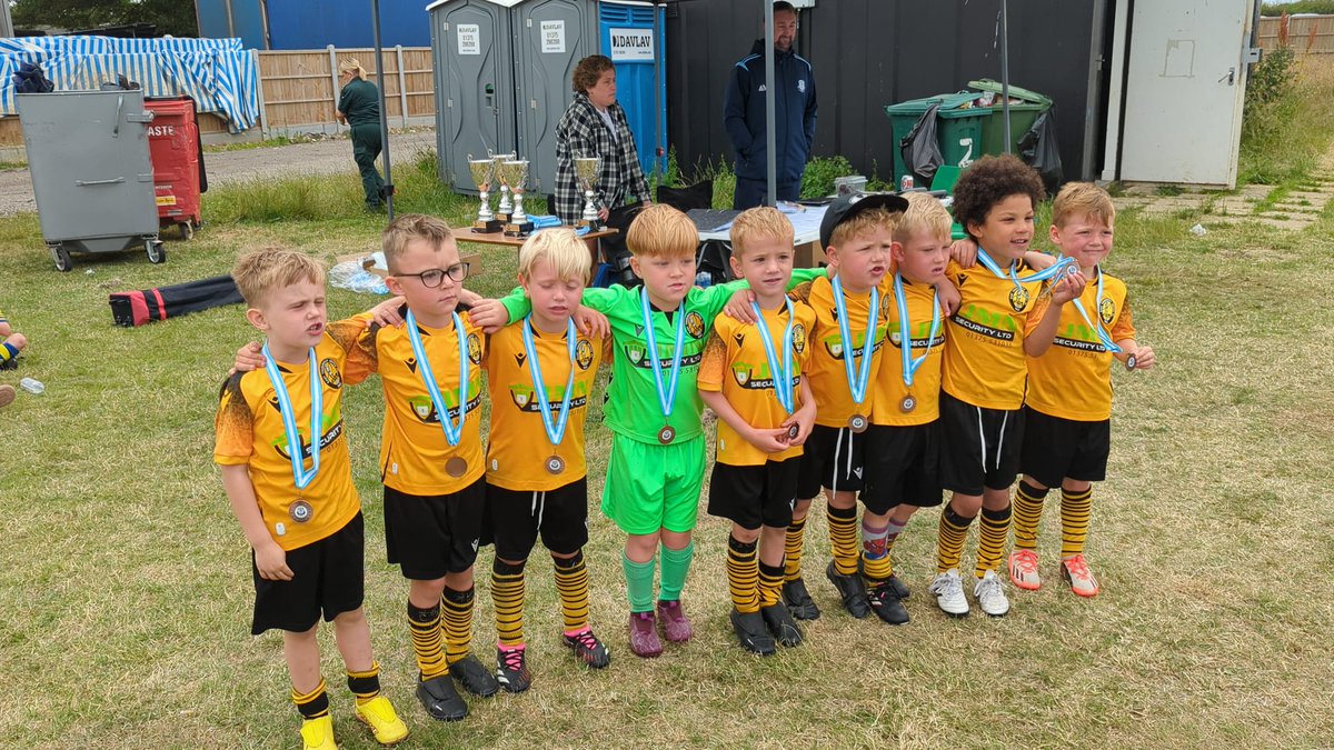 TilburyYFC's tweet photo. Our new u7 teams had a great time at the @intersports_fc and @st_cleres1 tournaments this weekend 
Well done Scorpions,  Spartans, Raiders https://t.co/cGP8JwQvo2