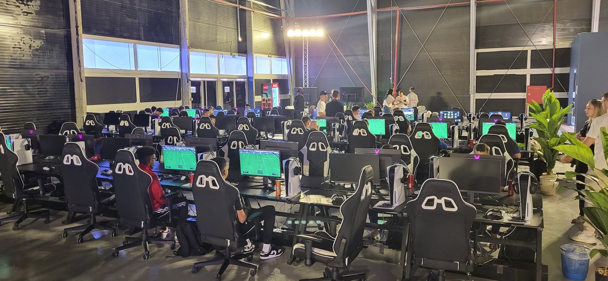exeed_official's tweet photo. It is almost time to warm up the engines...
#FIFA23 #FIFAeClubWorldCup https://t.co/0hrH3NUDHA
