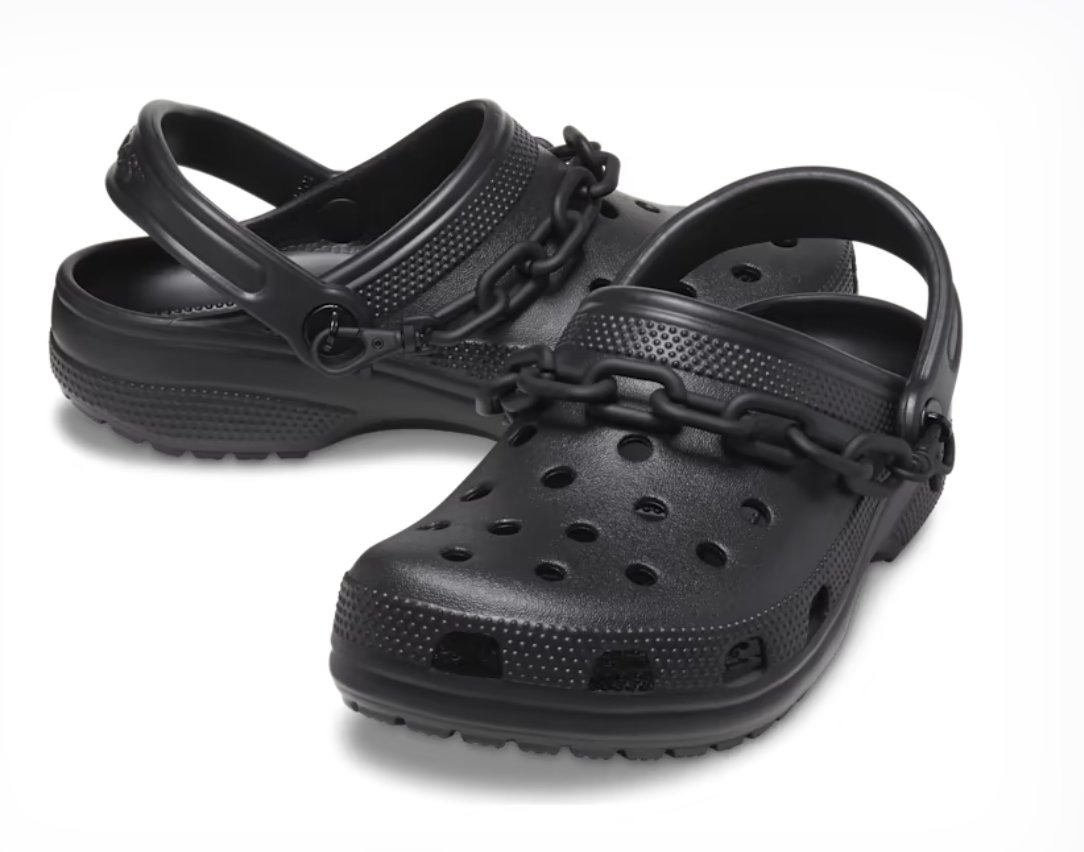 snkr_twitr's tweet photo. AD: NEW Crocs Classic Chain Clogs 

Black https://t.co/zcOP7kz53h
Blue Calcite https://t.co/Ee8B4KDrNL

Try codes 
$15 off $75 code SAVE15
$20 off $100 code SAVE2 https://t.co/9NnpHEmyX4