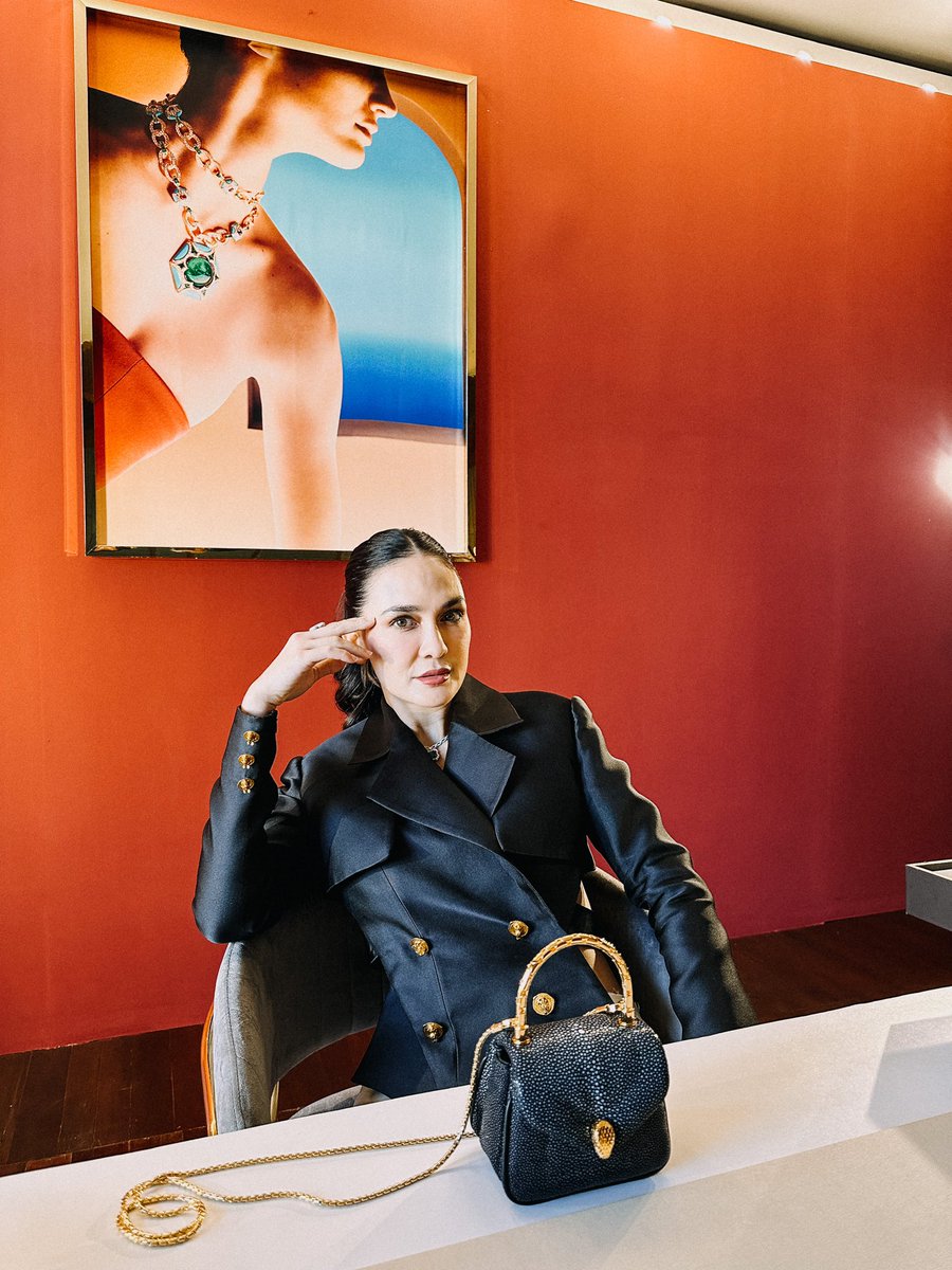 lagi mikirin apa yaaa? 🤔