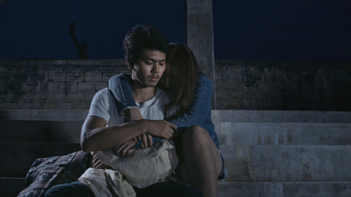 👁️ Este fin de semana el <a href="/cinemajove/">Cinema Jove</a> clausuró su trigésimo octava edición haciendo público su palmarés. 

🏆 'Blue Again', de Thapanee Loosuwan, se lleva la Luna de Valencia a mejor película. 

Descubre todo los premiados aquí 👇

criticum.net/palmares-de-la…