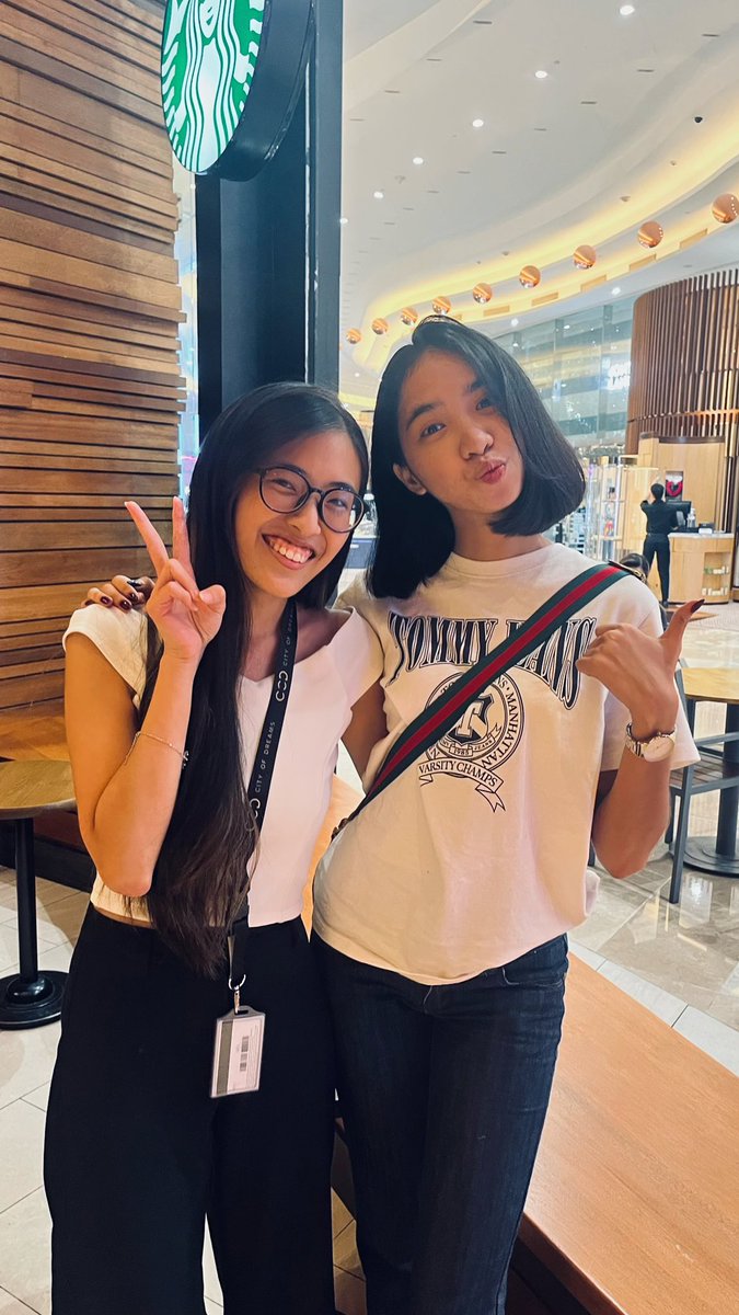 mrgoyape's tweet photo. met my fav girlie again! thank u for todayy. 

mahal kita hanggang, @arrowheadswp 💋

— https://t.co/G1RBwk4ys3