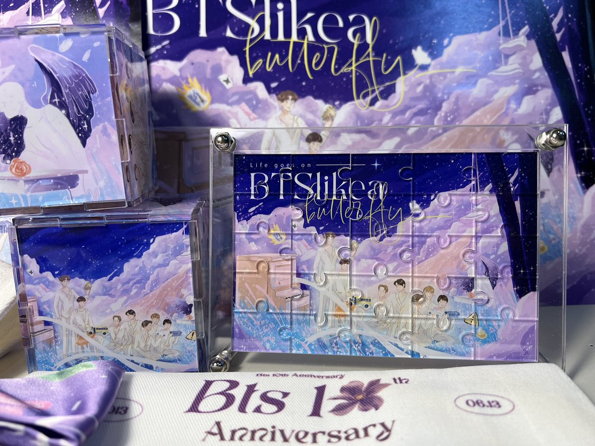 cottonnnnnnn_'s tweet photo. ⁺◟ 𝗕𝗧𝗦 𝟭𝟬𝘁𝗵 𝗔𝗻𝗻𝗶𝘃𝗲𝗿𝘀𝗮𝗿𝘆 𝗖𝗮𝗳𝗲 ˊˎ -
         At #btslikeabutterfly 

สวยมากค่ะ ชอบมากๆๆ ชอบทุกชิ้นโดยเฉพาะ cube และใจอยากได้จิ๊กซอว์มากๆ  ก็ได้มาจริงๆจากการสุ่ม lucky พร้อมกับหมวกอีก 1 ใบ เป็นวันที่คอมพลีทมากค่ะ 🥹💜🩵

(3. Registered gift and Lucky Draw ) https://t.co/y4420iohMc