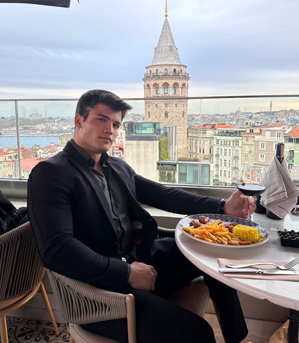 CrystalMerrbach's tweet photo. Shall we drink wine against the Galata tower ?

#fitness #workout                                                                                                                      https://t.co/9wiepoVp2n https://t.co/ZWEbvcb6Id