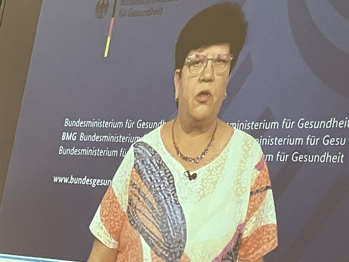 BARMER_TH's tweet photo. „Digitalisierung muss das Leben der Menschen verbessern und erleichtern. Das gilt auch für den Bereich Pflege.“
@ClaudiaMollMdB, Pflegebevollmächtigte der Bundesregierung in ihrem Grußwort zur #twpa https://t.co/y3gp2dT6Qk