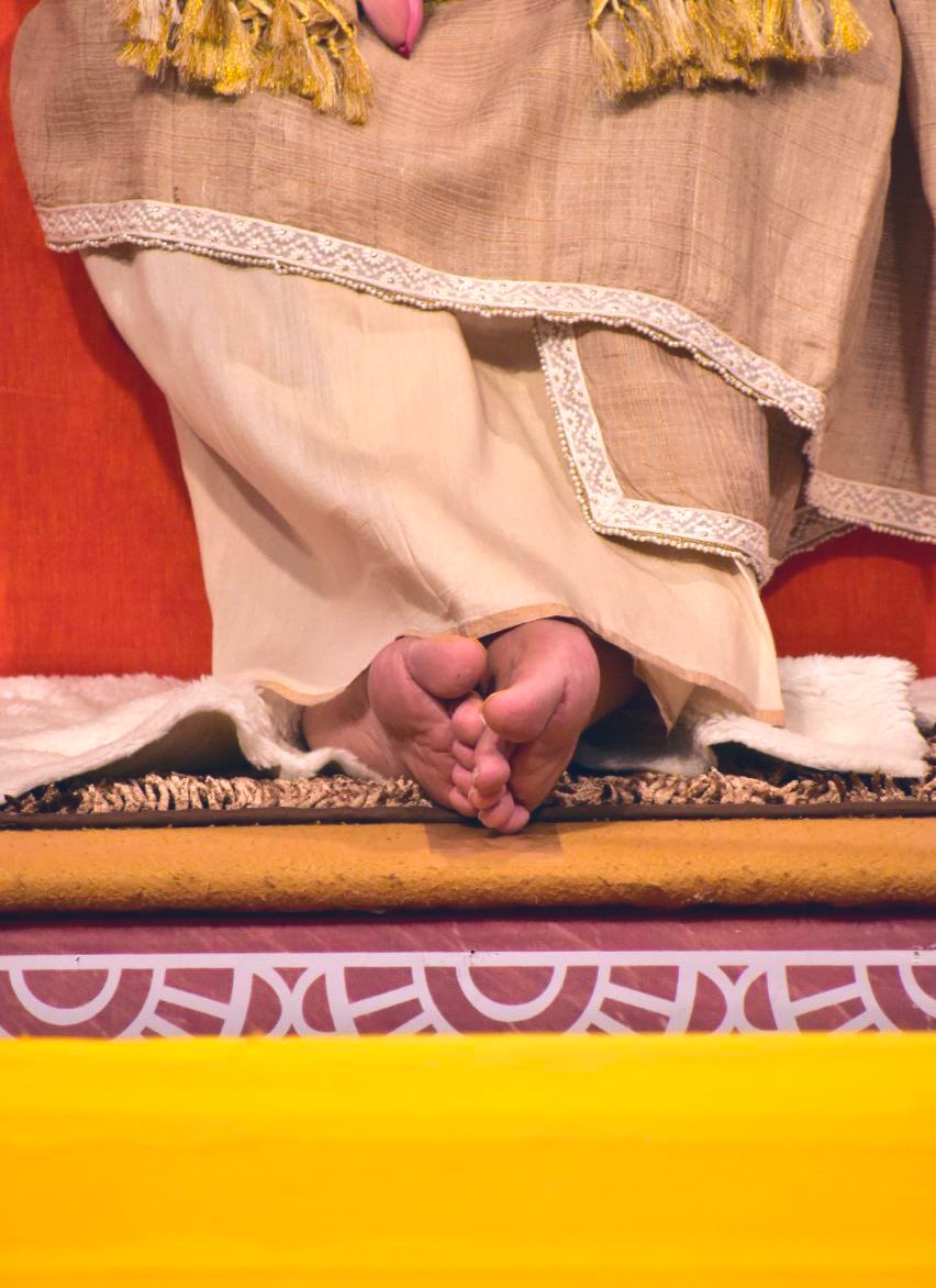 mekomal's tweet photo. @PPBhaishri Om mangalam Omkar Mangalam
Guru Mnagalam GuruPad mangalam
🪷🌸💐🌺🌿🌹❤️❤️❤️👣🤲👐🙇‍♀️😍🙏🙏🙏 https://t.co/tWtLIoqXnD