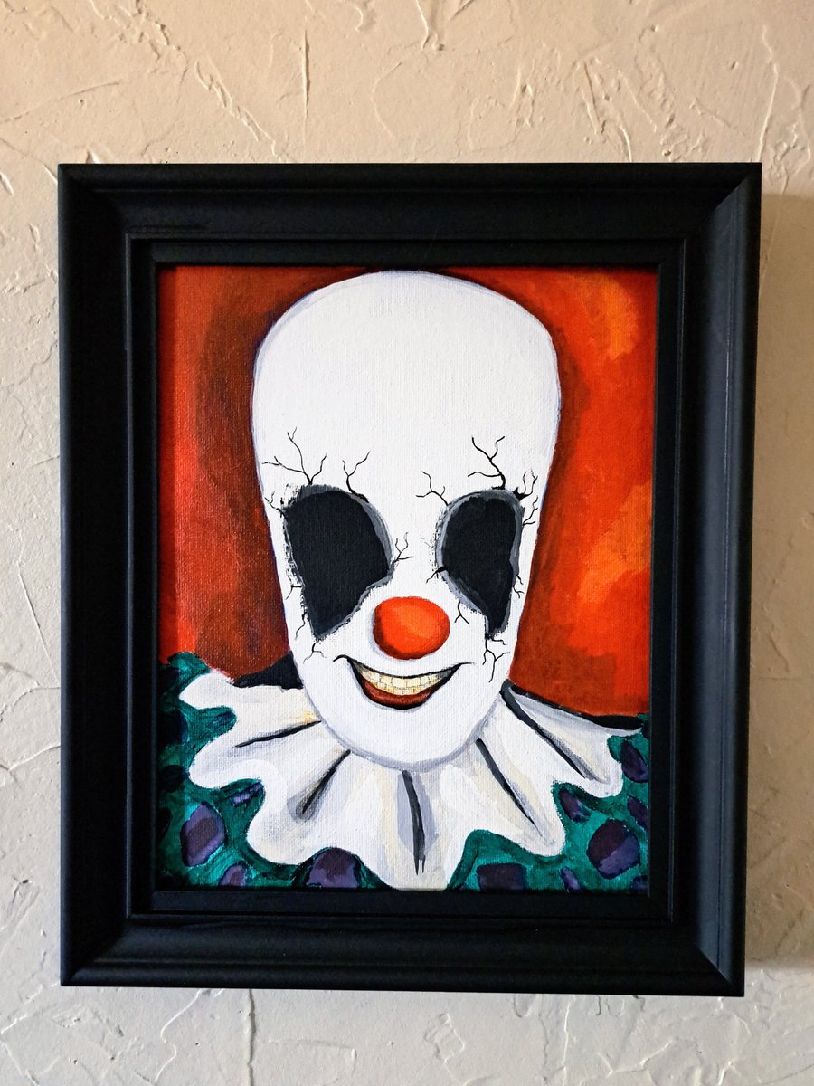 audra_88_'s tweet photo. Can't sleep clowns will eat me... https://t.co/ywQAUgUFT7
