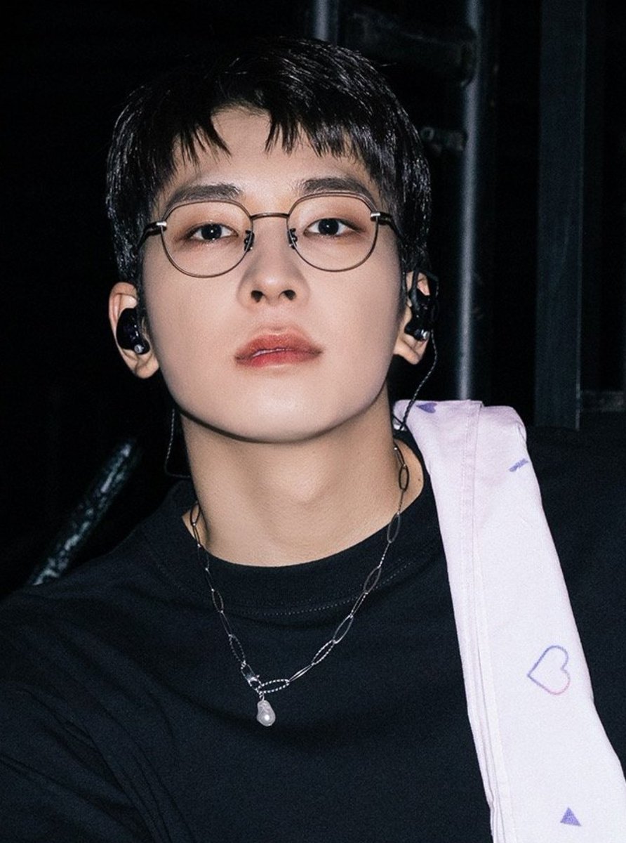 아 갤러리 들어갔다가 이 사진 마주쳤는데
오랜만에 봐도 진심
남 자