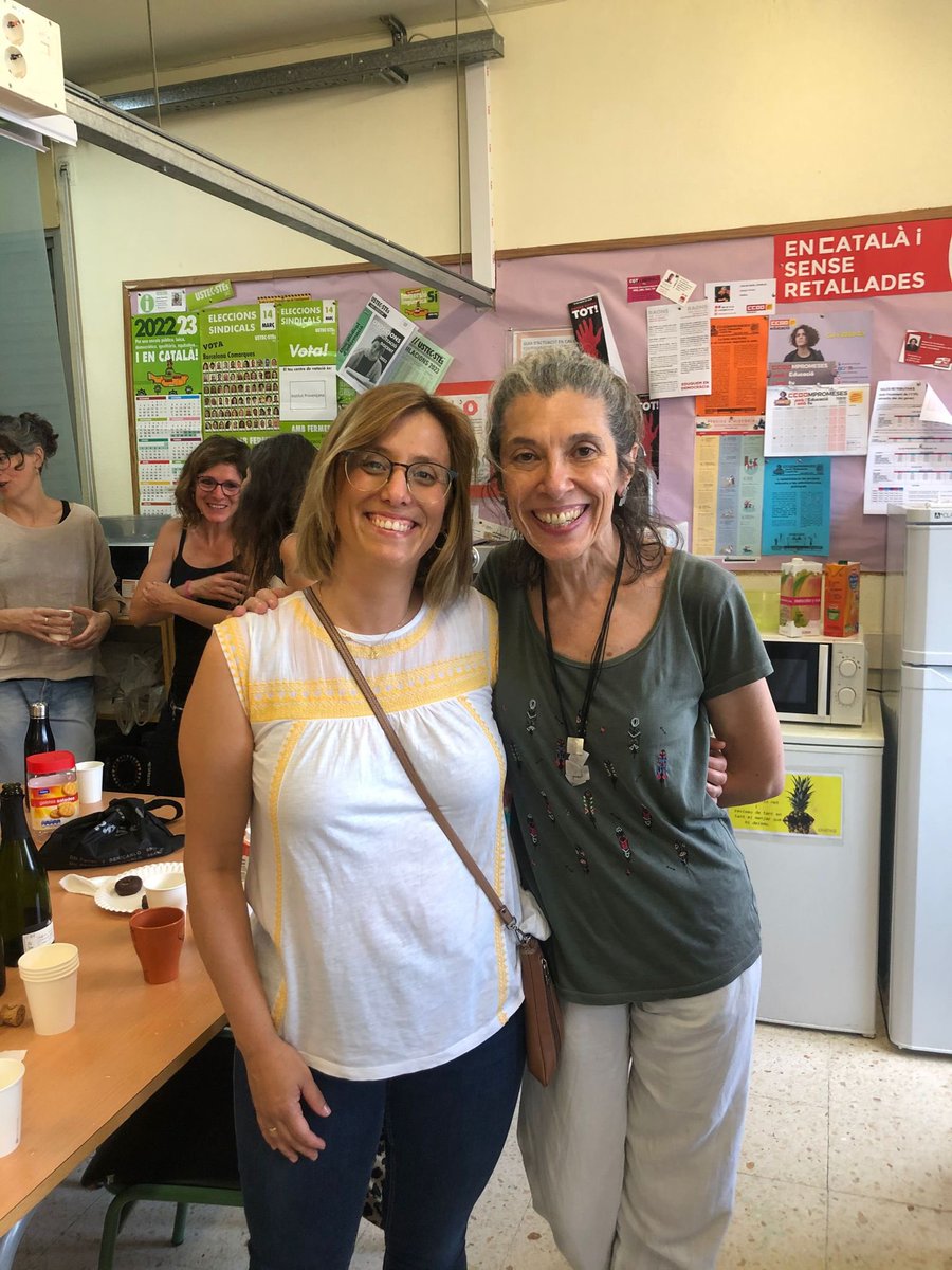 Aquest curs hem acomiadat amb alegria la nostra companya Rosa Jordi. Molt bon inici per aquesta nova etapa. Un petonàs Rosa! 😘😘
