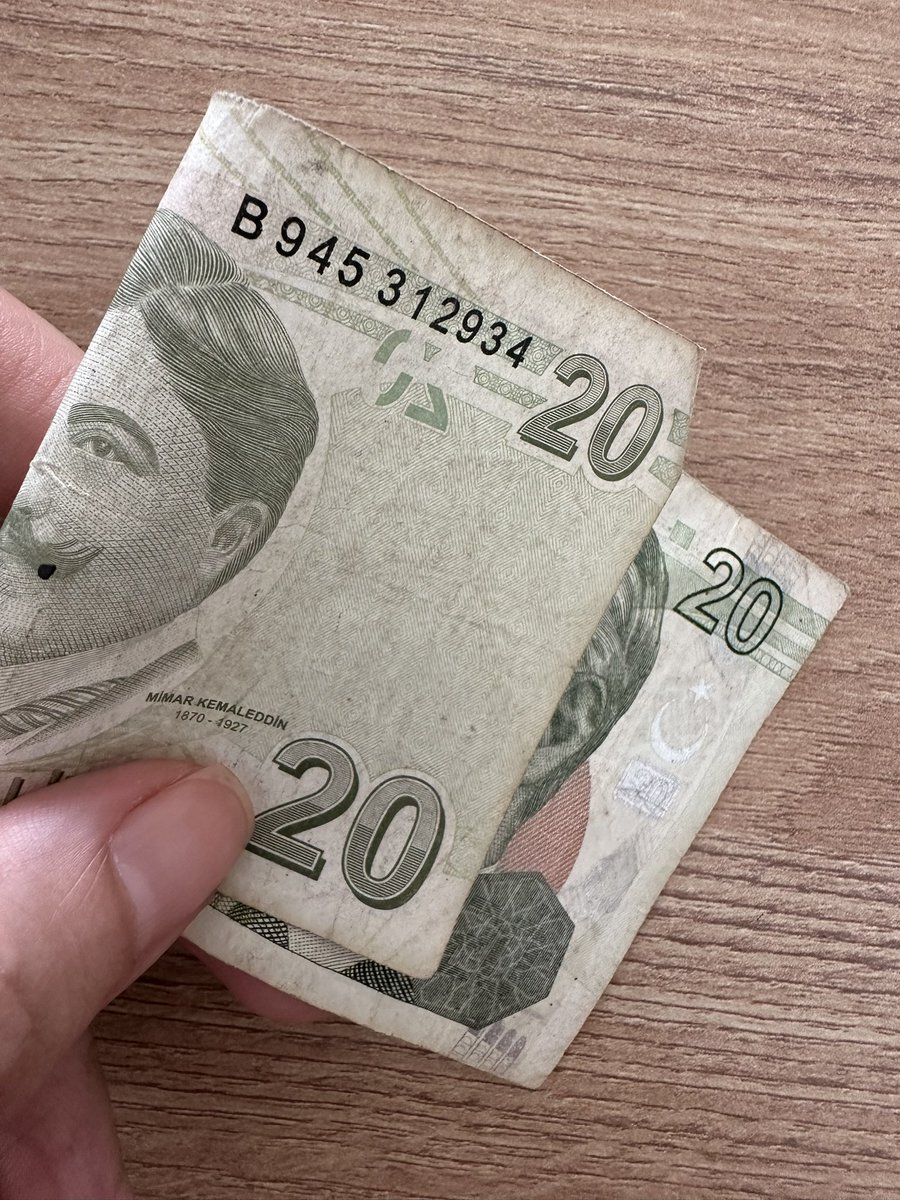 incisozluk's tweet photo. 20 TL ile ne alabiliyorsunuz? https://t.co/RO5f7XckW4