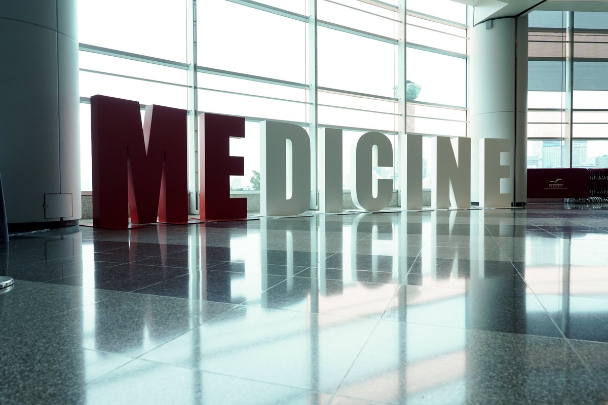 【27th Hong Kong Medical Forum】
Kick-off Ceremony of the 100th Anniversary of Department of Medicine cum Opening of the 27th Hong Kong Medical Forum (May 13, 2023)  

Highlight Video: youtube.com/watch?v=Sz3cub…… 

#香港大學內科學系100周年 #港大內科 #hkmf