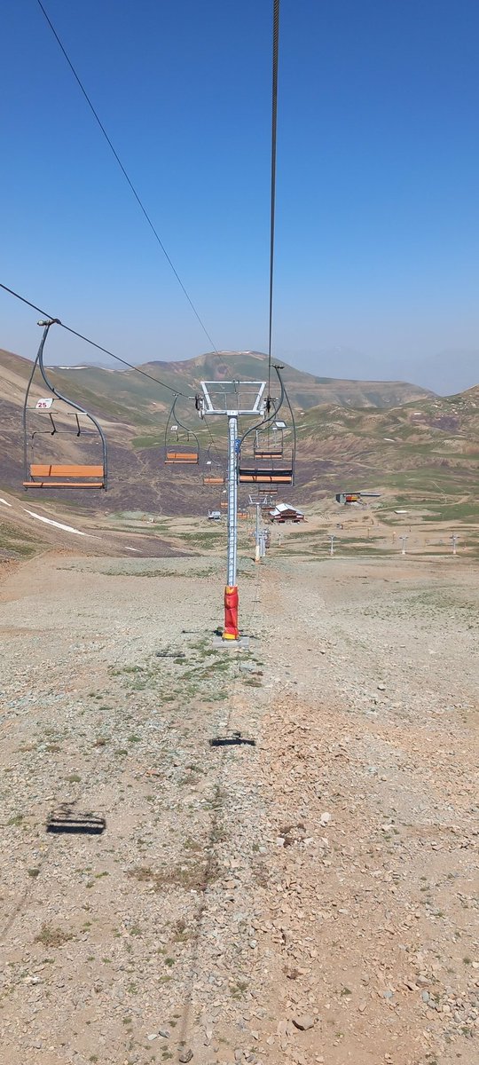 dr_yarahmadi's tweet photo. Believe in #climatechange. These two pictures are from #Tochal peak in the #Alborz mountain range. The time interval between two photos is 50 days. The difference is quite noticeable. #Globalwarming will turn #snowfall and seeing #snow into a memory and a wish. https://t.co/vYLU1DY9Fc