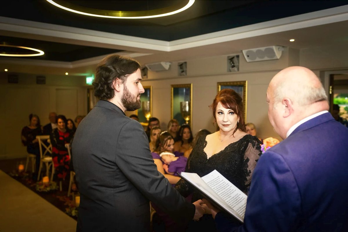 As an Multi award-winning Wedding Celebrant I have  many Lovely Brides and Grooms, honoured to be part of their day, reviews below 
#nigelcelebrant
thecelebrantdirectory.com/.../nigel-cele…
hitched.co.uk/wedd.../nigel-…
ukbride.co.uk/wedding.../nig…
Taking bookings for 2023, 2024 and now 2025
Thanks Nige x