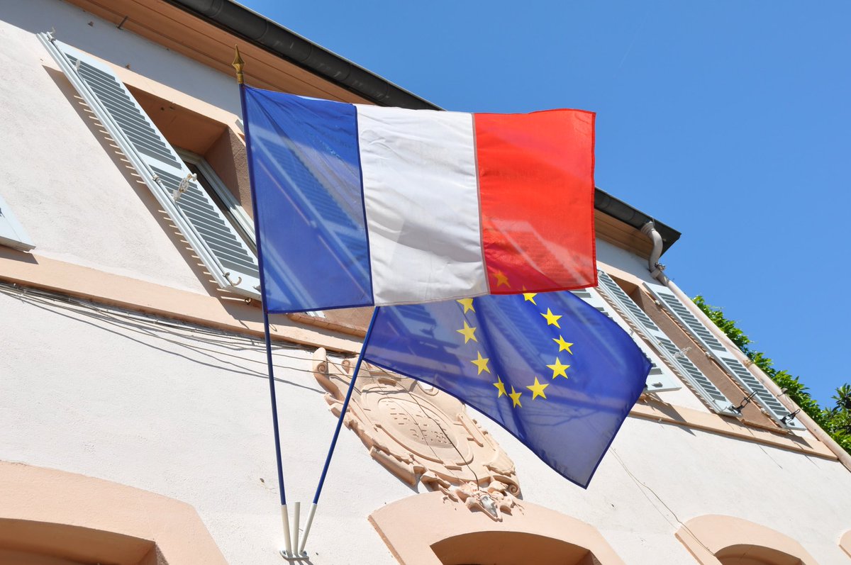 A l’appel de l’Association des maires de France, un rassemblement des élus et citoyens est organisé aujourd’hui à 12h, sur le parvis de la Mairie Principale de Biot. Au son des sirènes, nous voulons défendre plus que jamais les valeurs de notre République !