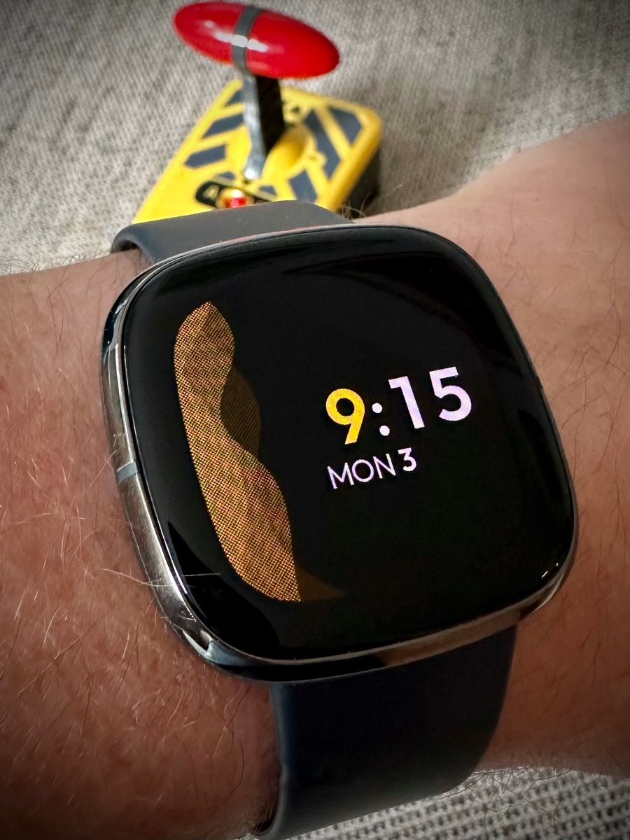 DANdFRA's tweet photo. What’s on your #fitbit today? Amazing NEW “cool B” with beautiful AOD #watchface #clockface by @dp_faces for #fitbit #fitbitversa #fitbitsense #fitbitversa2 #fitbitversa3 #made4fitbit #fitness #steps #google #smartwatch #fashion https://t.co/OaIStsozbK