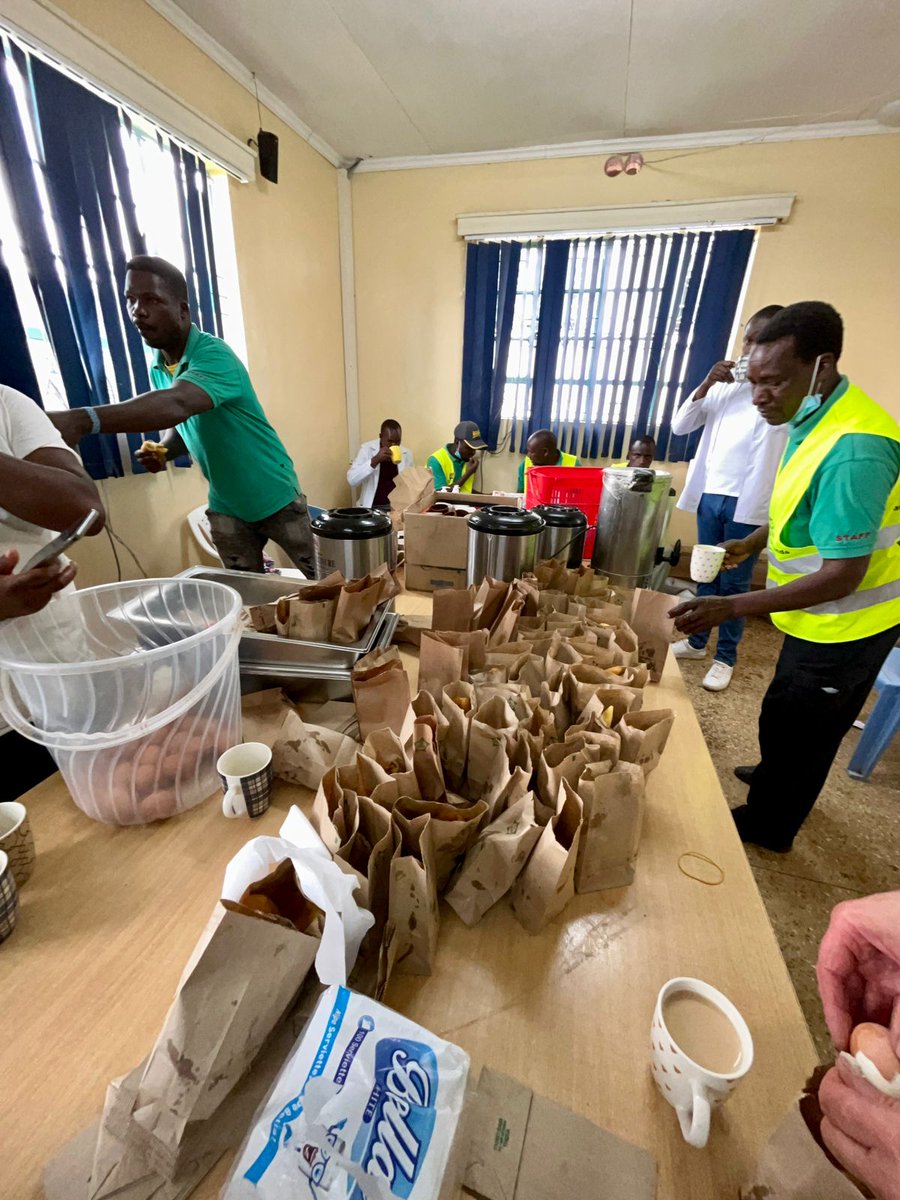 mariabkidney's tweet image. Relief efforts ongoing in Londiani .. a really difficult and sad time for all affected.  Please support if you can.  Thanks to all who have supported to date.  mchanga.africa/fundraiser/723… @4abrighterworld