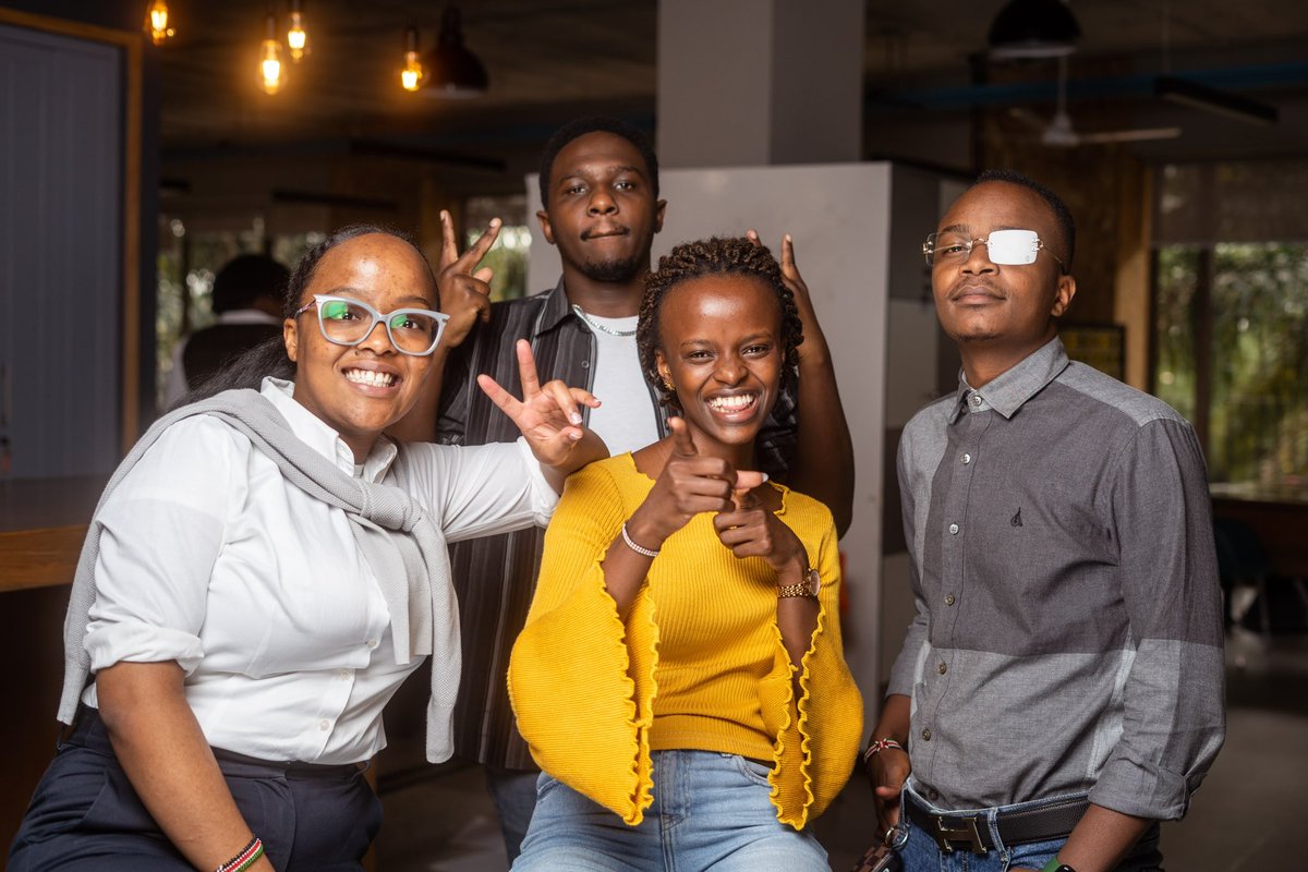 Cellulant's tweet photo. Knock, knock! Who's there? It's July!
A new month, new week, same mission!
As we #kickstart this fresh week and month, we are motivated than ever to create #innovativesolutions that #empowerπͺπ½ businesses and individuals alike.
Let's make this #week count!
#NewWeekNewMonth https://t.co/nrkjxujWrm