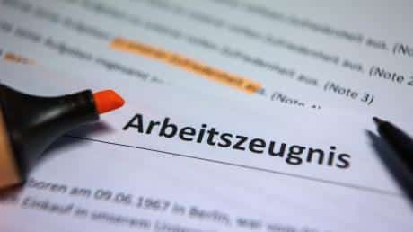hrmbooks's tweet photo. In Arbeitszeugnissen ist die Formulierung von Leistungen, Skills und Kompetenzen von grosser Bedeutung. Wie konkret und aussagekräftig diese sind, desto besser die Qualität und Aussagekraft eines Arbeitszeugnisses auch in der https://t.co/iEjz54JDW3

https://t.co/Lod1QFn73L https://t.co/KxyqNCCqfg