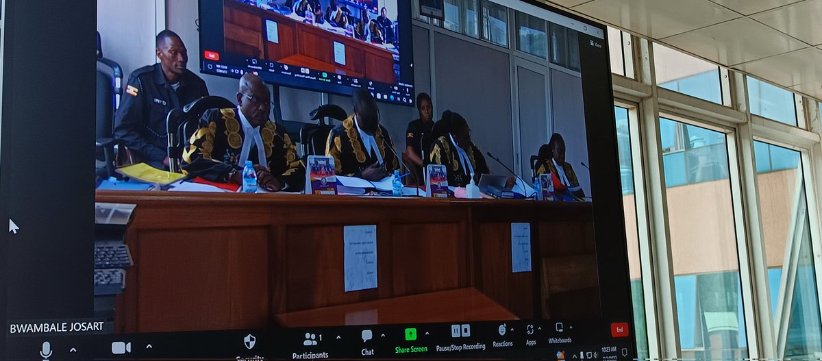 swiftnewsug's tweet image. #SwiftUpdate: Constitutional Court resumes on Mityana MP Francis Zaake&apos;s Impeachment Case By Parliament Of Uganda. 

 Zaake seeks to reverse his dismissal as a parliamentary commissioner.  

📸Kamuntu Frank