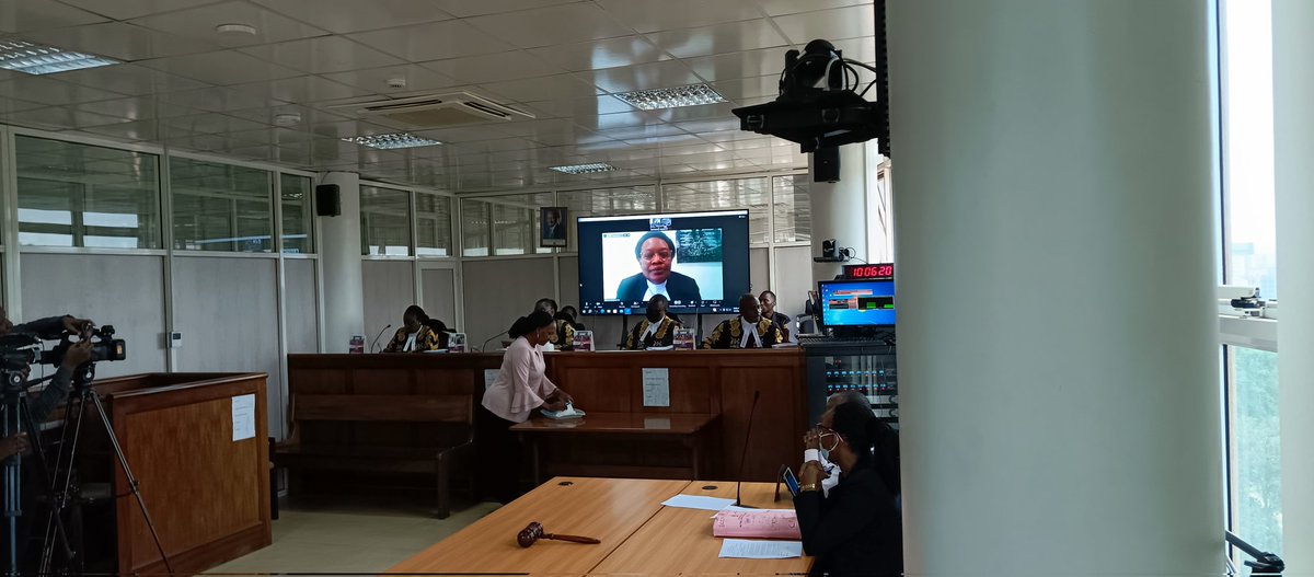 swiftnewsug's tweet image. #SwiftUpdate: Constitutional Court resumes on Mityana MP Francis Zaake&apos;s Impeachment Case By Parliament Of Uganda. 

 Zaake seeks to reverse his dismissal as a parliamentary commissioner.  

📸Kamuntu Frank