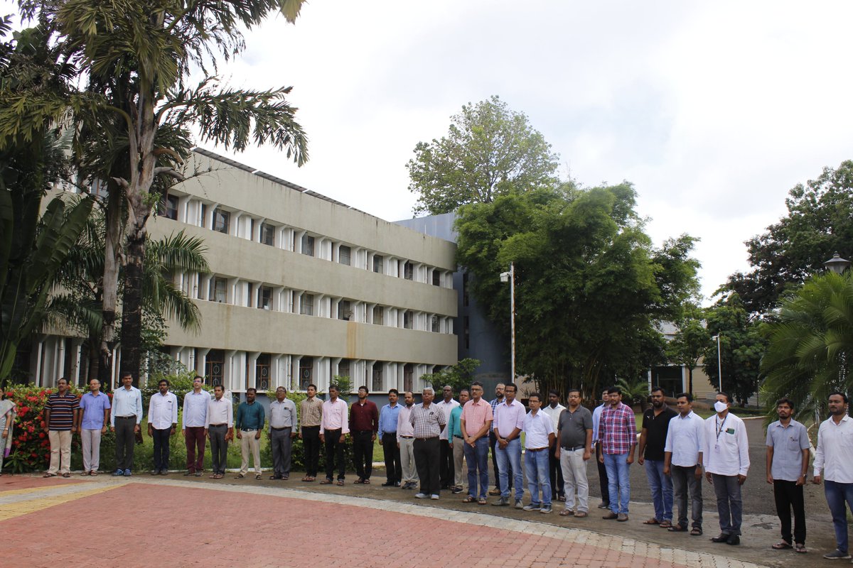 iitmpune's tweet photo. Recitation of National Anthem-July 2023
On the first Monday of every month, on 3rd July 2023, Employees of the Institute recited the National Anthem with great patriotic fervor.A few glimpses of the event.
#HarGharTiranga #iitmpune #nationalanthem #firstmondayofthemonth @moesgoi https://t.co/d3rdbwJlYI