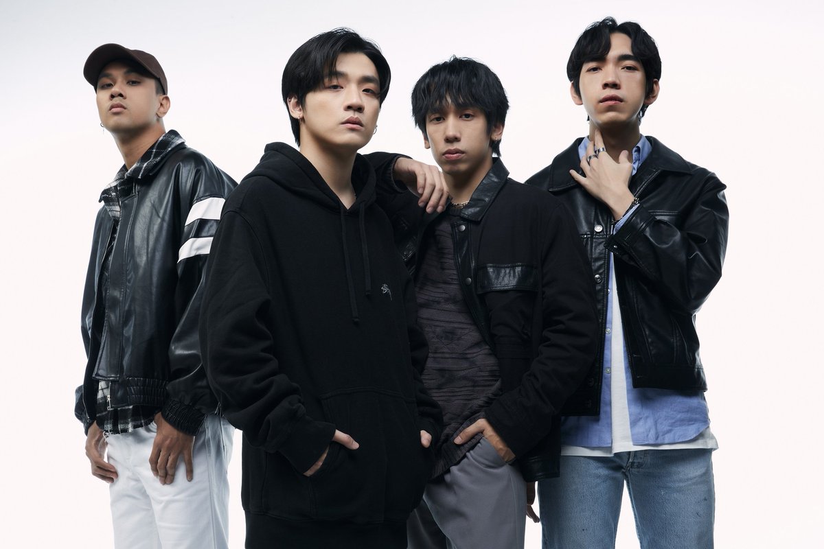 Hello_asian's tweet photo. JOYLADA ร่วมกับ GMM GRAMMY
ผลักดัน Fandom Community ในไทย ผ่านกิจกรรม ‘Joylada x GMM : Write Out Loud Contest’
เฟ้นหานักสร้างสรรค์งานเขียนชิงรางวัลตลอดทั้งปี
https://t.co/6aMT8wKe8F
#JoyladaXGMMgrammy
#ThreeManDown #PERSES #TIGGER
#FIRSTER #Yesindeed
#GMMGRAMMY https://t.co/IiPR1aW2rJ