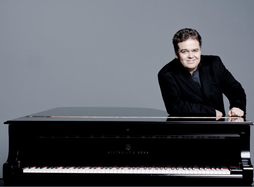 Crítica / Arcadi Volodos y Mompou - por Juan Berberana
ritmo.es/auditorio/crit…