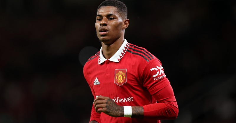 caughtoffside's tweet photo. 🚨 EXCLUSIVE 🚨

🔴 Marcus Rashford is REALLY close to signing a new long-term contract with Manchester United.

🔴 Meanwhile Fred has interest from Fulham and others, and could leave if the right proposal comes in.

🔴 PLUS the latest on Harry Maguire's future

Full story 👇👇