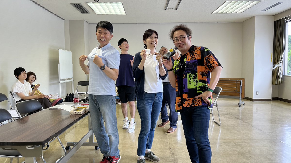theatre_sendai's tweet photo. 【テアトルアカデミー仙台 Showcase ＃1】 
「笑う恐竜」チームの稽古のオフショットをゲットその2！✨

 #笑う恐竜 
#テアトルアカデミー仙台 https://t.co/uS5QXhTYxd