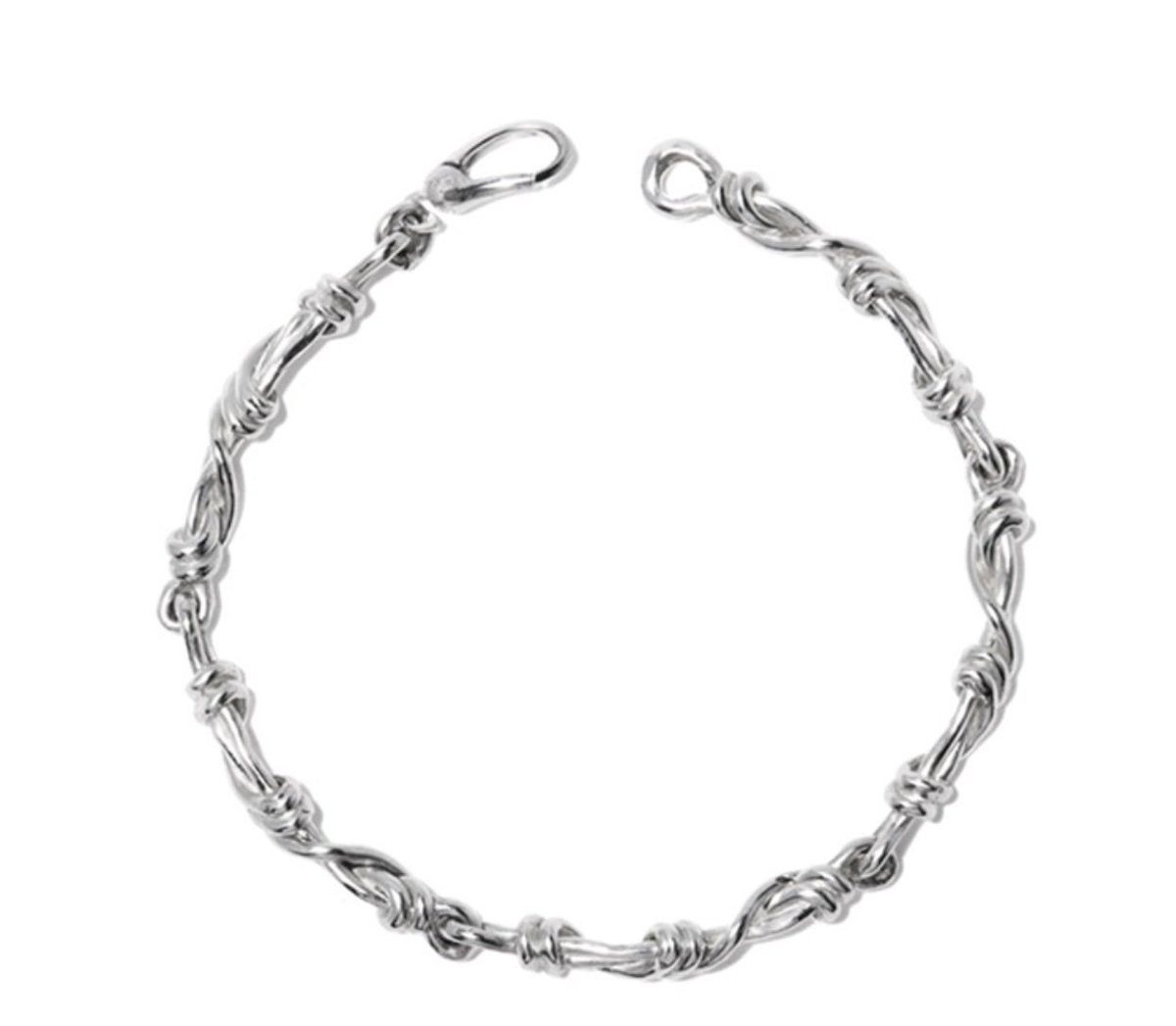 HarumioKorea's tweet image. Elegant #Coldframe #GordianKnot #Bracelet. Elevate your style!

🛒rb.gy/3rdbj

❤️ Ships Worldwide

Join the fun of exploration!
#customorder #korean #harumio