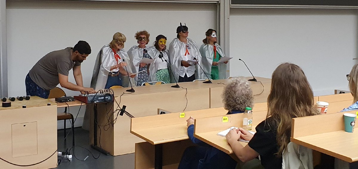 Les gardiennes de l'azerty sont en grande forme ! Suivez les publications du journal Le Temps de l'Université 😎 ➡️  pole-federatif-sante-publique-bfc.org/universite-ete…