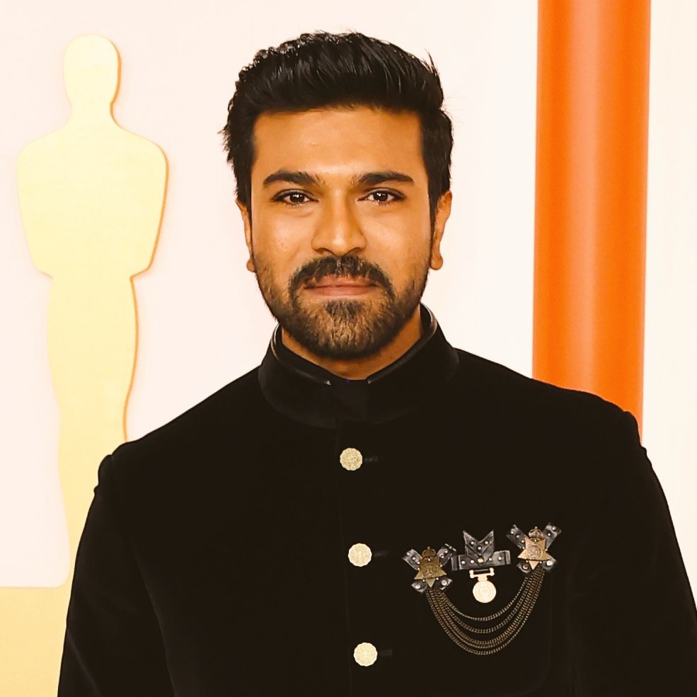 Who is the cult fan base In Tollywood

#NTR𓃵 #RamCharan𓃵

24Hrs Poll - 1Like - 1Point
                       - 1Rt - 3Points

🔄 #Devara          ❤️  #GameChanger
