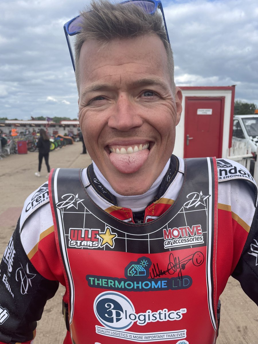 MadnessComplete's tweet image. Such a great #Speedway Farewell meeting for our good friend Ulrich Østergaard @ulleracing at Peterborough yesterday @PboroPanthers 
Fantastic to see so many support him and also thanks to everybody wearing our #CompleteMadness logo 😎😄

GOOD LUCK ULLE 🇩🇰
#BritishSpeedway