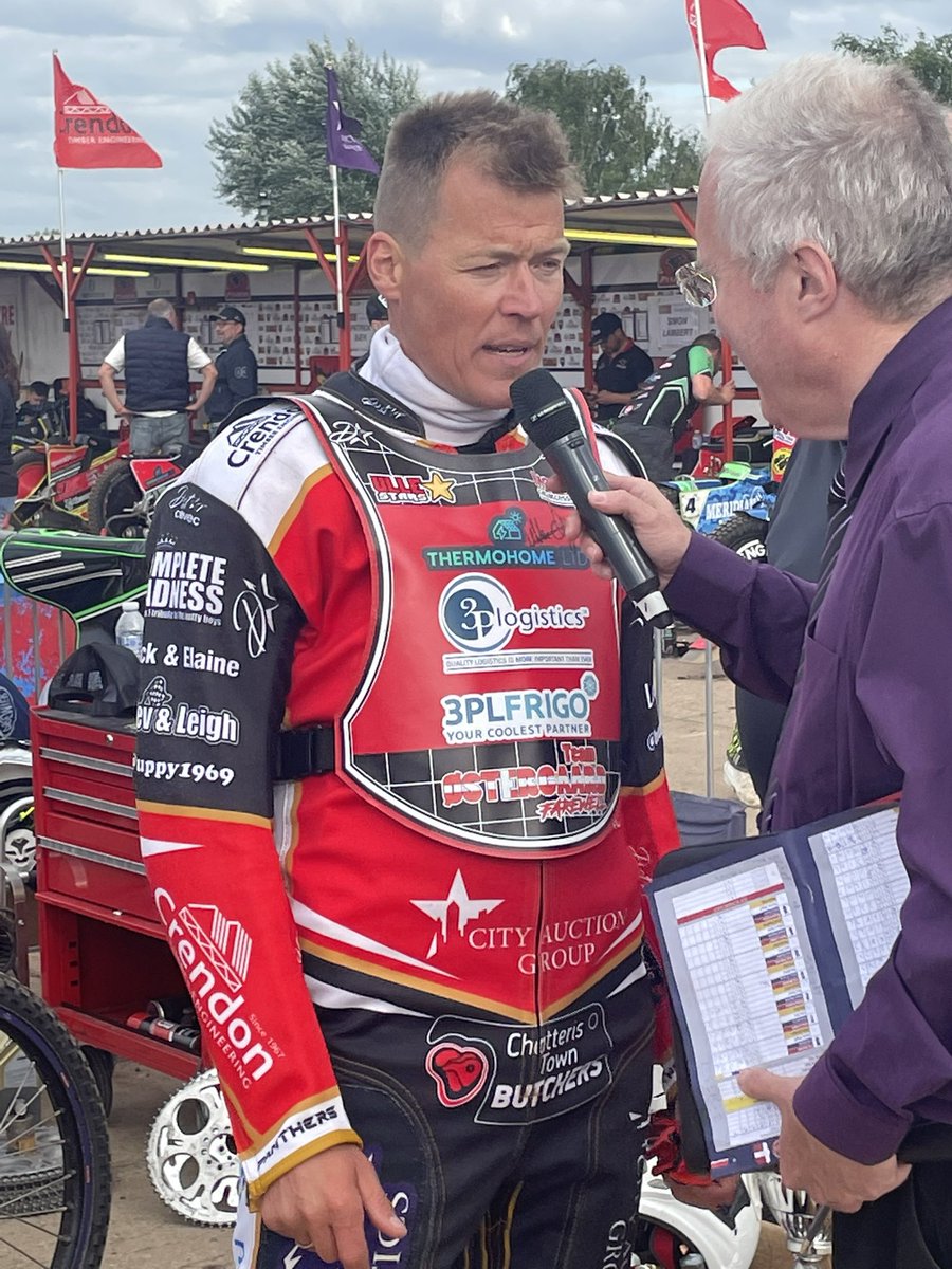 MadnessComplete's tweet image. Such a great #Speedway Farewell meeting for our good friend Ulrich Østergaard @ulleracing at Peterborough yesterday @PboroPanthers 
Fantastic to see so many support him and also thanks to everybody wearing our #CompleteMadness logo 😎😄

GOOD LUCK ULLE 🇩🇰
#BritishSpeedway