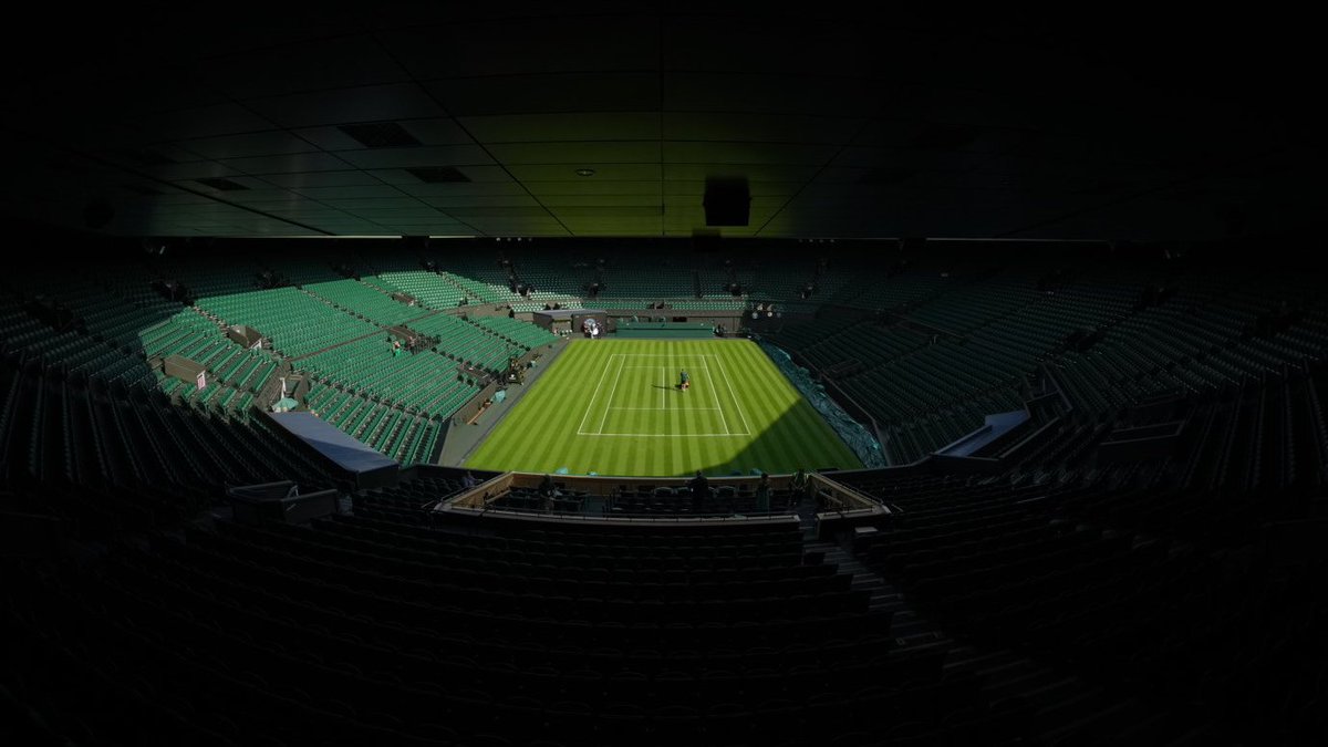 Wimbledon's tweet photo. Day 1 is here 🤩

#Wimbledon https://t.co/4U9SdYv9Pl