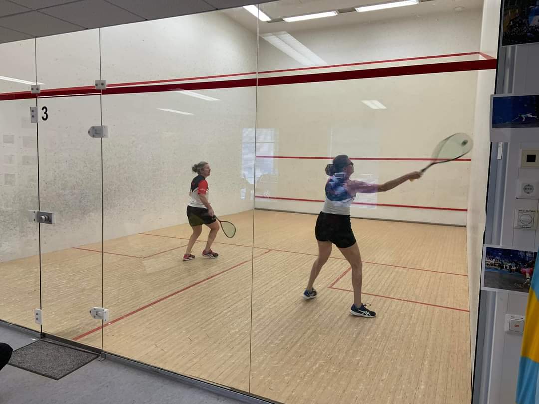 ArmySportASCB's tweet photo. Womenβs O40s:
π₯Silver - Maj Elaine Radcliffe
π₯Bronze - Capt Michelle Higgins
Womenβs O45s:
π₯Silver - Capt Michelle Higgins
π₯Bronze - Lt Col Lucy Lamb
Team event to follow today
Well done all on your fantastic results π
#Emgtampere2023 #EMG23 #ArmyMasters #BritishArmySport https://t.co/M4Eg9MQWhs