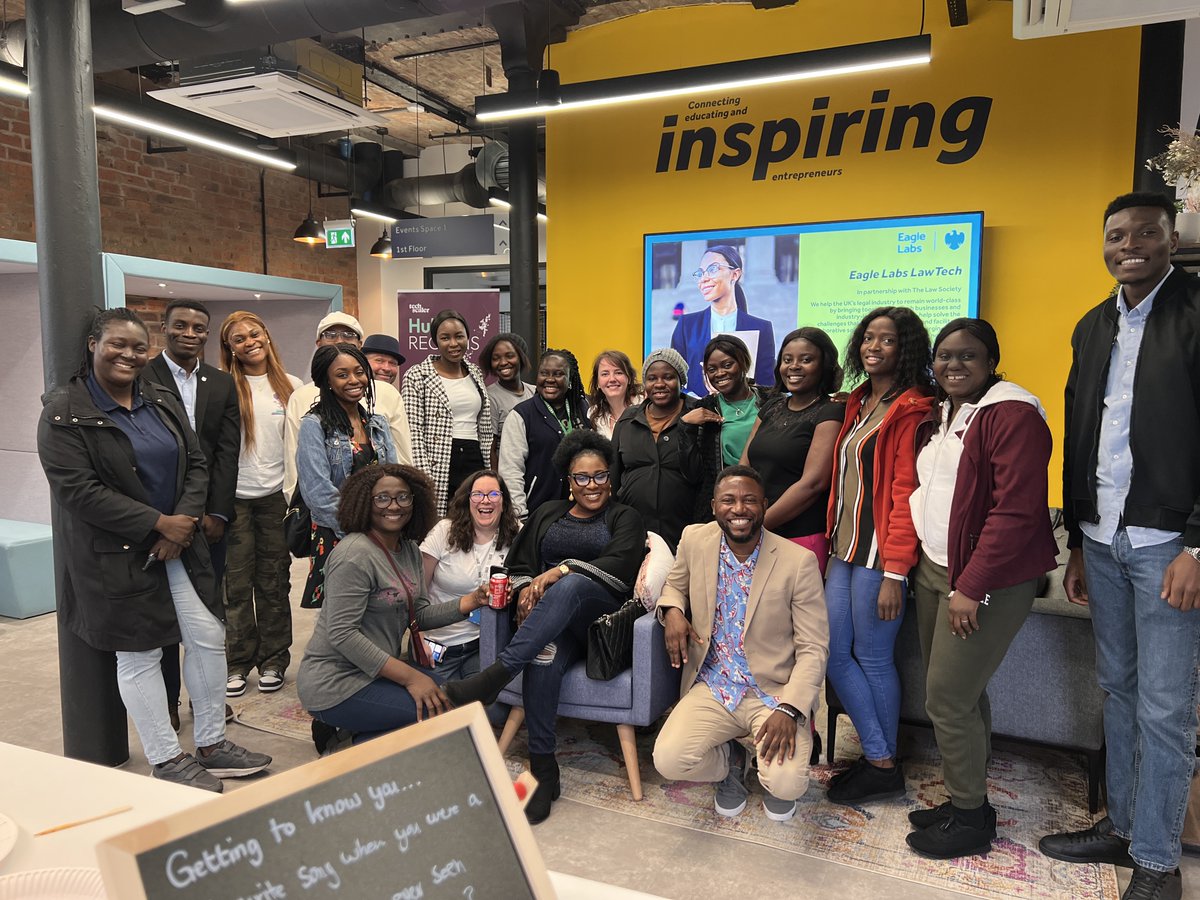 TDatakirk's tweet photo. Talents in Glasgow met at @eagle_labs to share their journeys and discuss awareness of potential opportunities in Scotland.
Thank you Marj Clark and Alison Savill - Glasgow @CodeBaseTech for the space, ambience, food and drinks. #datakirk #networking #talents #glasgow #tech https://t.co/TwnEQPrU03