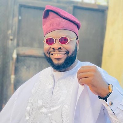 emmaikumeh's tweet photo. #NewProfilePic https://t.co/GKUffhQsM1