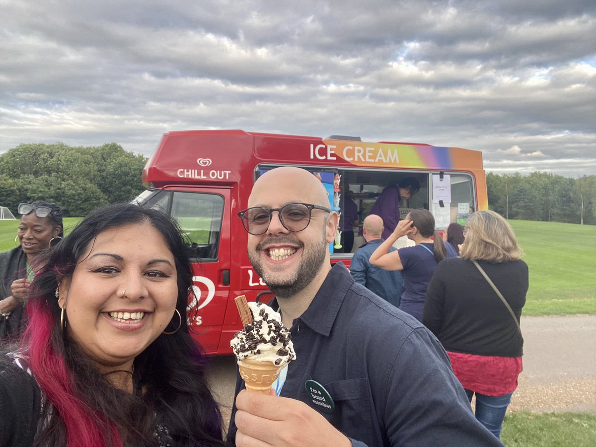 singh_chiara's tweet photo. What a kickstart to the #AUA23 Conference yesterday! Lovely to connect with colleagues from across the HE sector as well as BBQ, ice cream &amp; live jazz band 👏🏾🎷🍦🍗 @The_AUA you’ve spoilt us! Looking forward to learning more &amp; delivering a session 😃 https://t.co/DDw1fXth3g