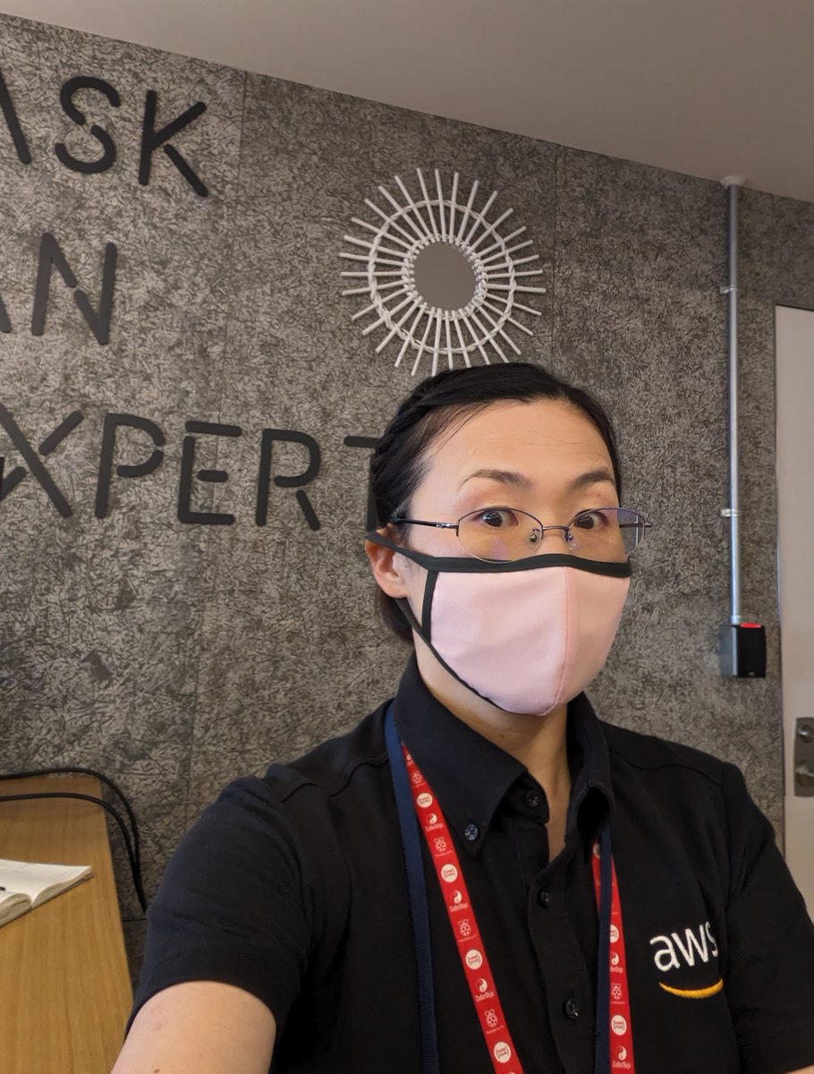 sakiko_ito's tweet image. Ask an ExpertでAWSご利用に関するご質問を受け付けてます！ #AWSStartupLoft ご活用ください！