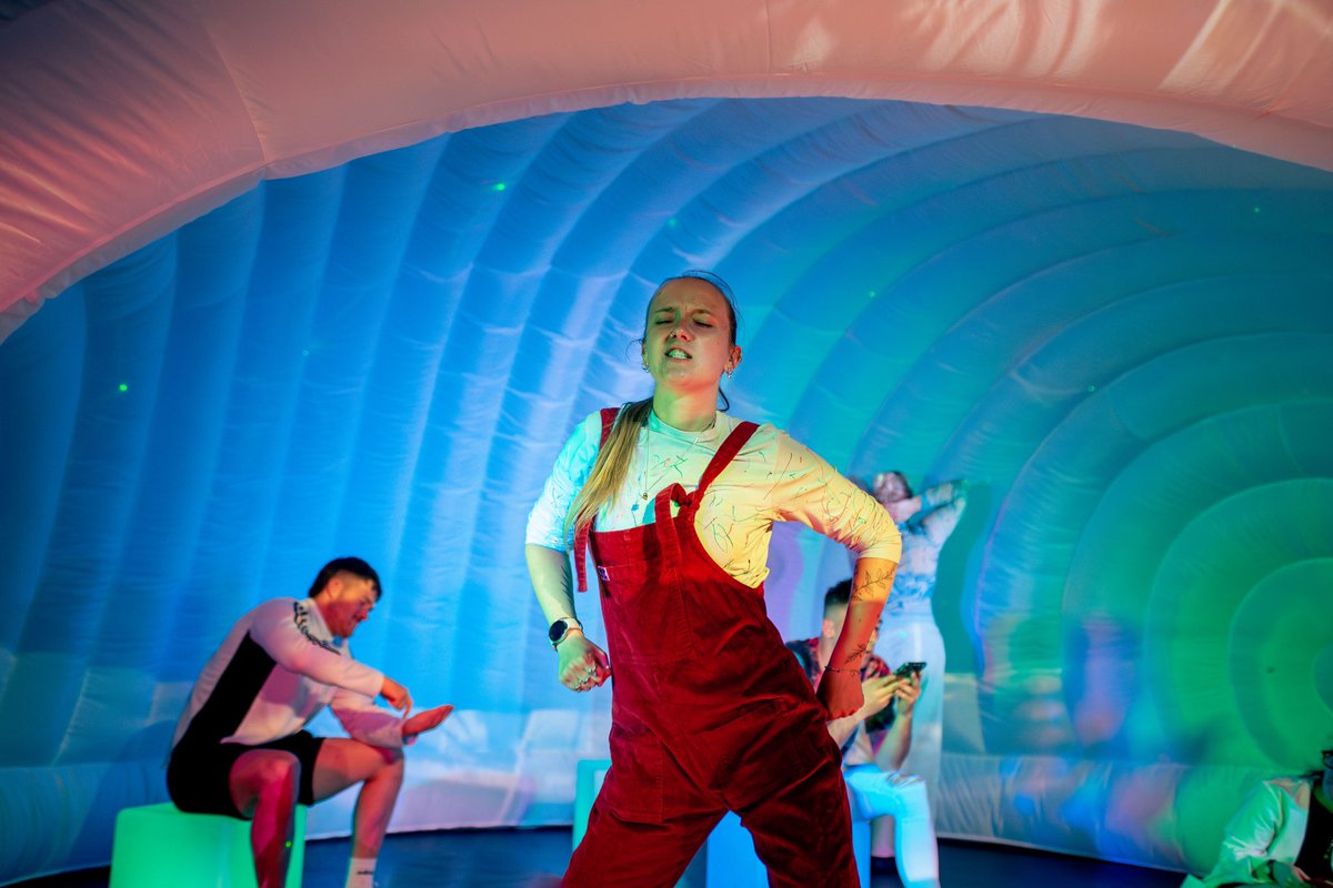 theatre_life2's tweet photo. We absolutely LOVE these INCREDIBLE images of #YourBrainExplained performed @MASTStudios from What’s next Southampton? @ConnectingSoton
courtesy of © @DevPlacePhotos
The young people’s vision behind the festival was so innovative, inspiring & a huge success!
#WNSoton https://t.co/3sLsKyyedv